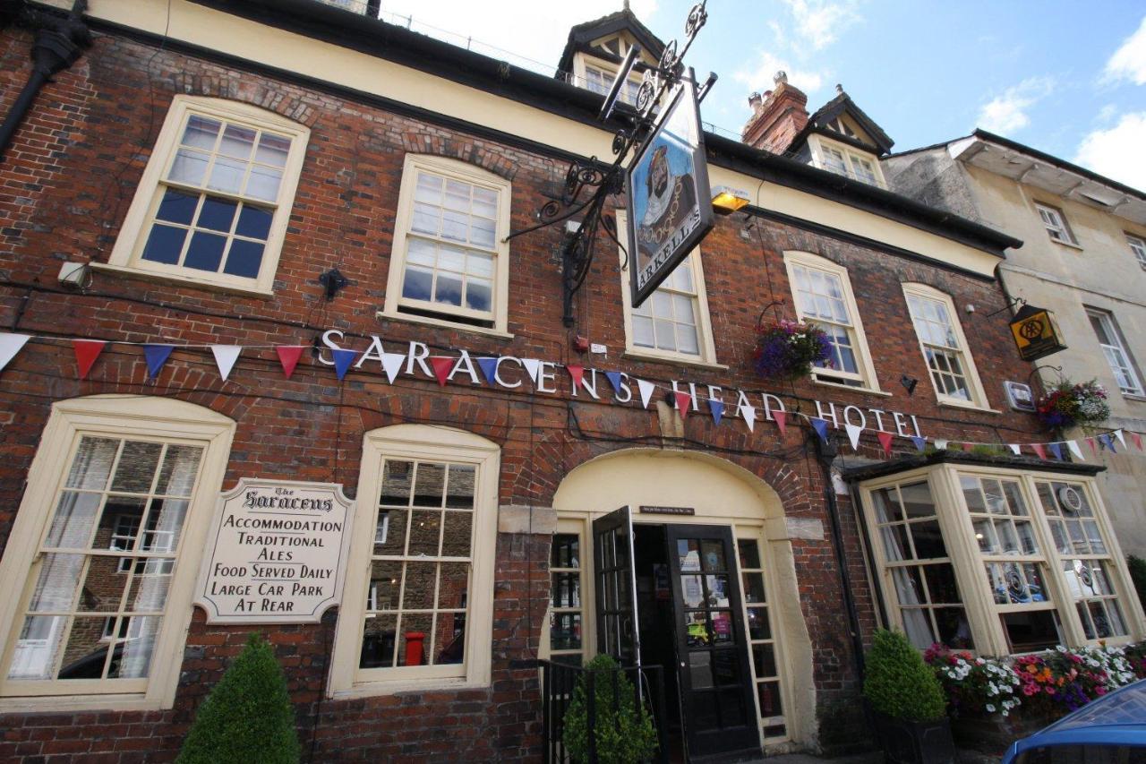 The Saracens Head Hotel Highworth Exterior foto